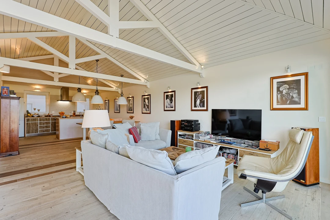 Apartamento T4 para Venda em Santa Maria do Castelo e Santiago e Santa Susana Foto 7