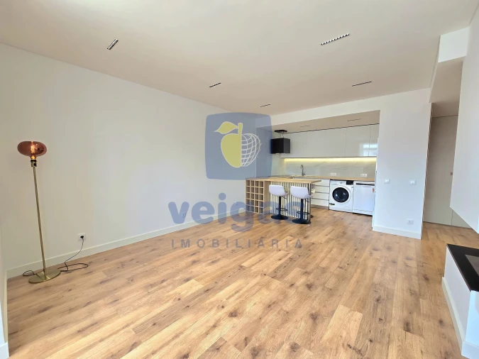 Apartamento T1 para Venda em Charneca de Caparica e Sobreda Planta 4