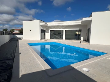 Moradia T3 para Venda em Turquel