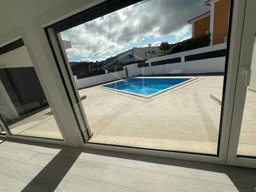 Moradia T3 para Venda em Turquel