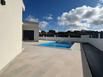 Moradia T3 para Venda em Turquel