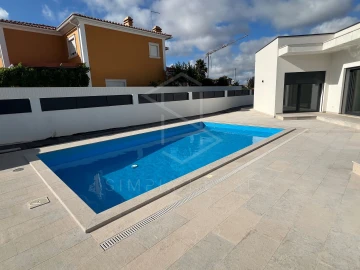 Moradia T3 para Venda em Turquel