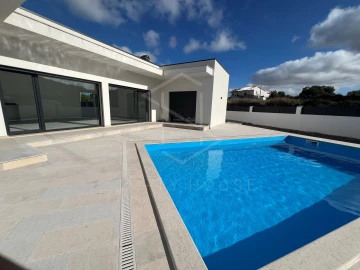 Moradia T3 para Venda em Turquel