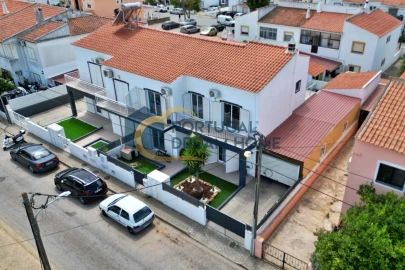 Moradia T4 para Venda em Silves