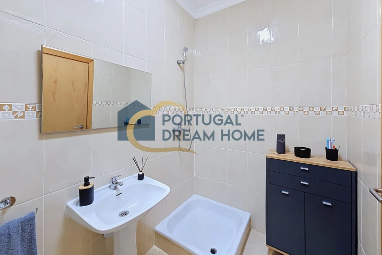 Moradia T4 para Venda em Silves Foto 13