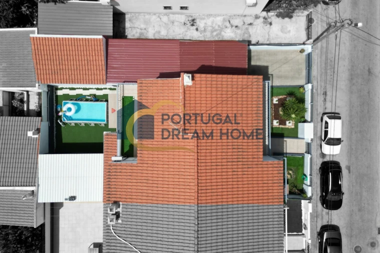 Moradia T4 para Venda em Silves Foto 3