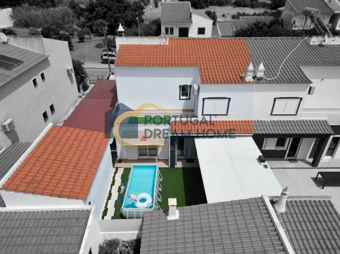 Moradia T4 para Venda em Silves Foto 4