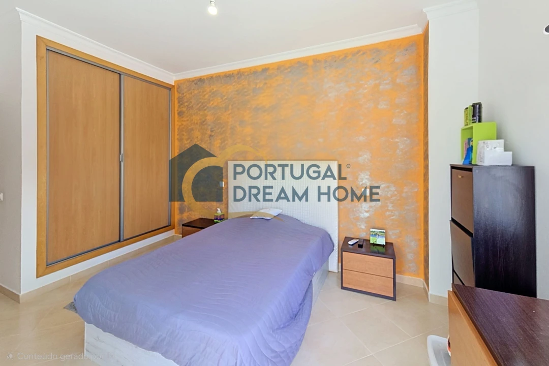 Moradia T4 para Venda em Silves Foto 19