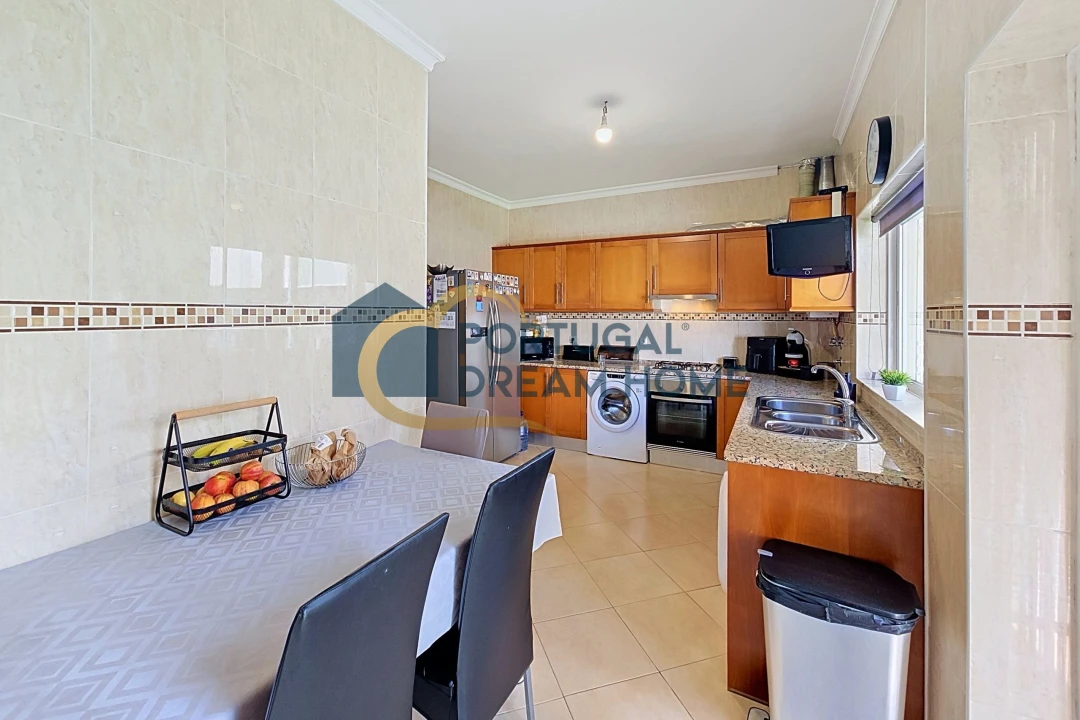 Moradia T4 para Venda em Silves Foto 11