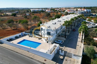 Moradia T3 para Venda em Ferreiras