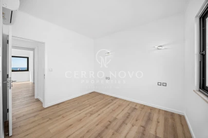 Moradia T3 para Venda em Albufeira e Olhos de Água
