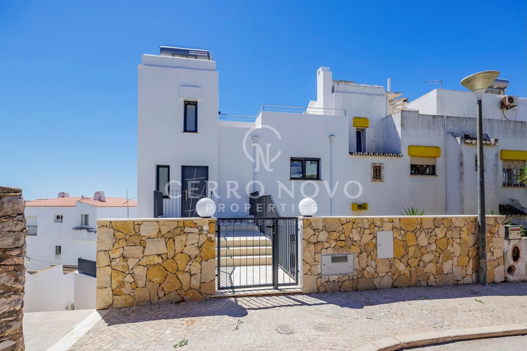 Moradia T3 para Venda em Albufeira e Olhos de Água Foto 8