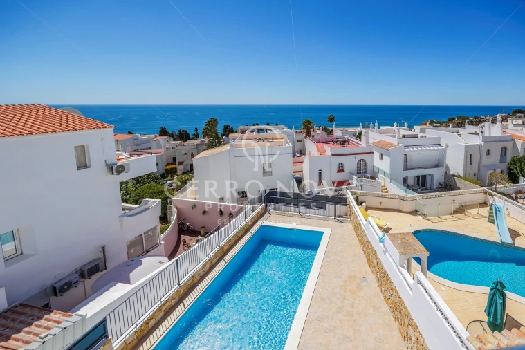 Moradia T3 para Venda em Albufeira e Olhos de Água Foto 28