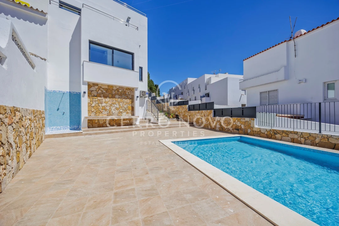 Moradia T3 para Venda em Albufeira e Olhos de Água Foto 29