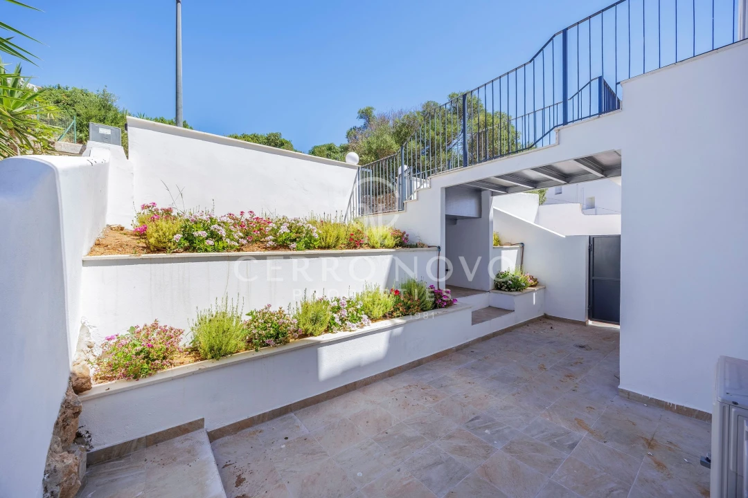 Moradia T3 para Venda em Albufeira e Olhos de Água Foto 5
