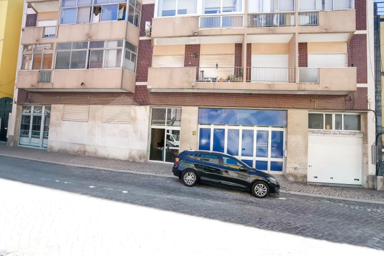 Apartamento T1 para Venda em Arroios Foto 18