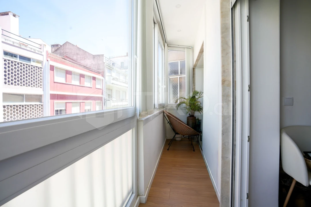 Apartamento T1 para Venda em Arroios Foto 7