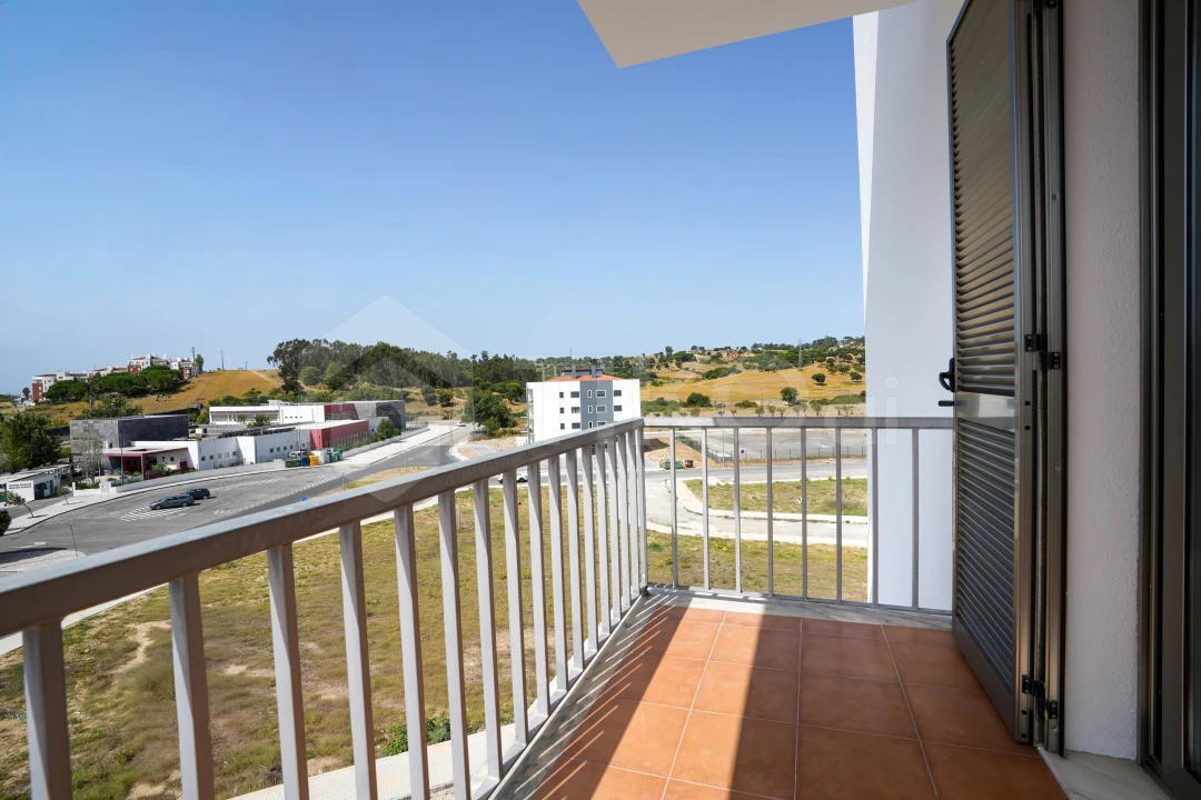 Apartamento T3 para Venda em Azambuja Foto 35