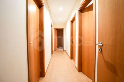 Apartamento T3 para Venda em Azambuja