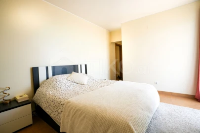 Apartamento T3 para Venda em Azambuja