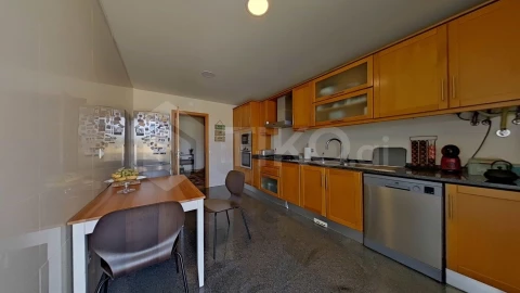 Apartamento T3 para Venda em Azambuja