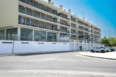 Apartamento T3 para Venda em Azambuja