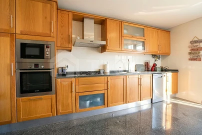 Apartamento T3 para Venda em Azambuja