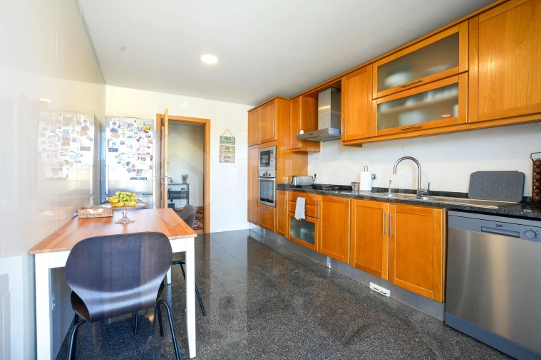 Apartamento T3 para Venda em Azambuja Foto 10