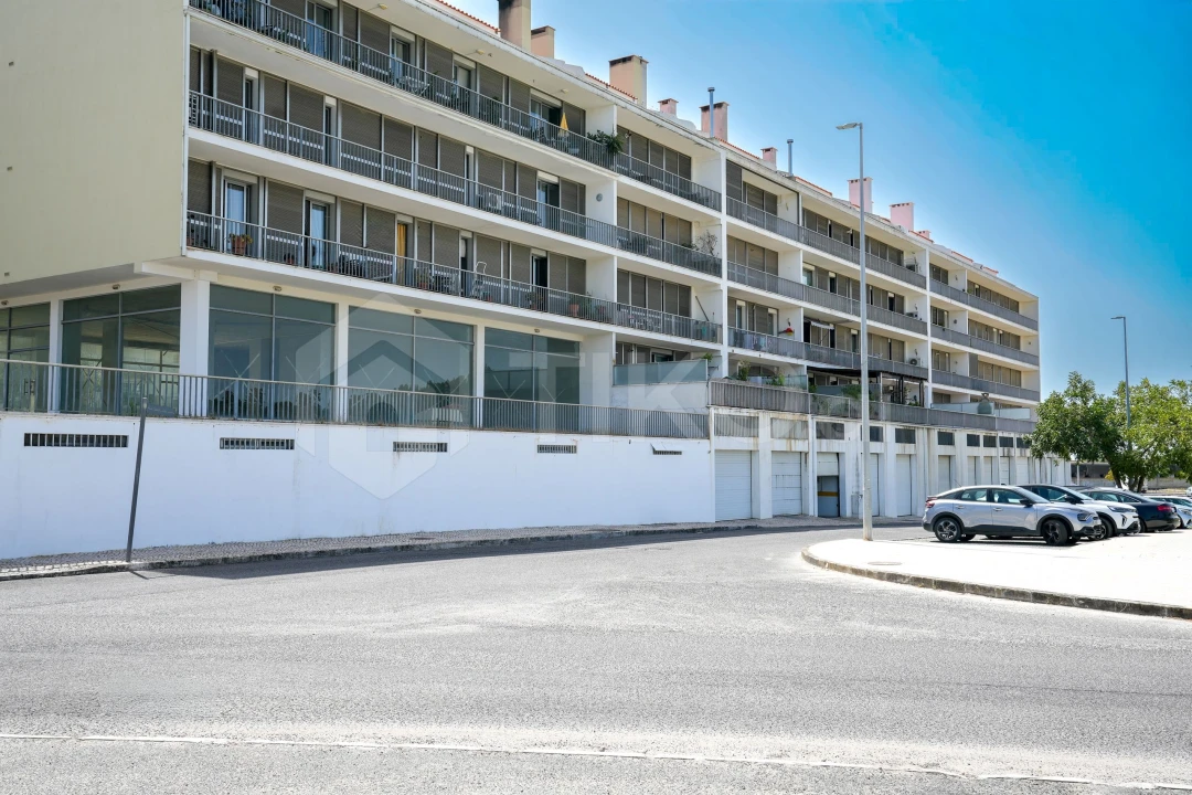 Apartamento T3 para Venda em Azambuja Foto 50