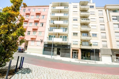 Apartamento T3 para Venda em Arroios