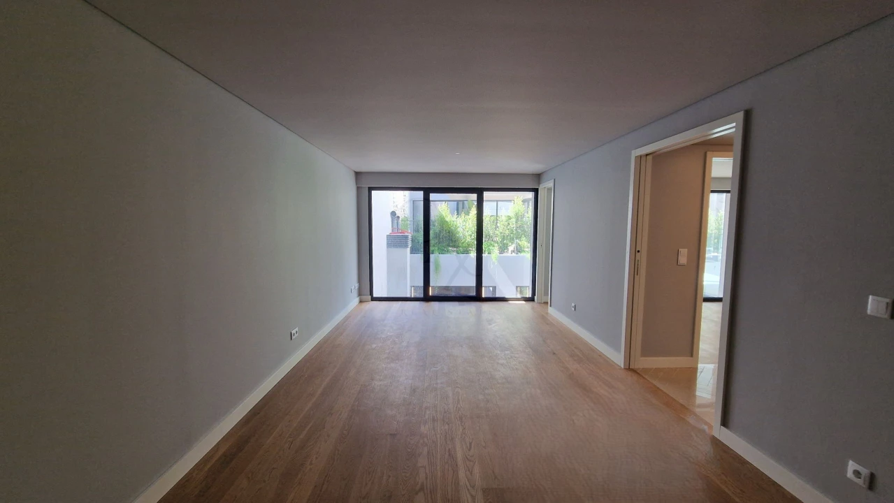 Apartamento T1 para Venda em Santo António Foto 7