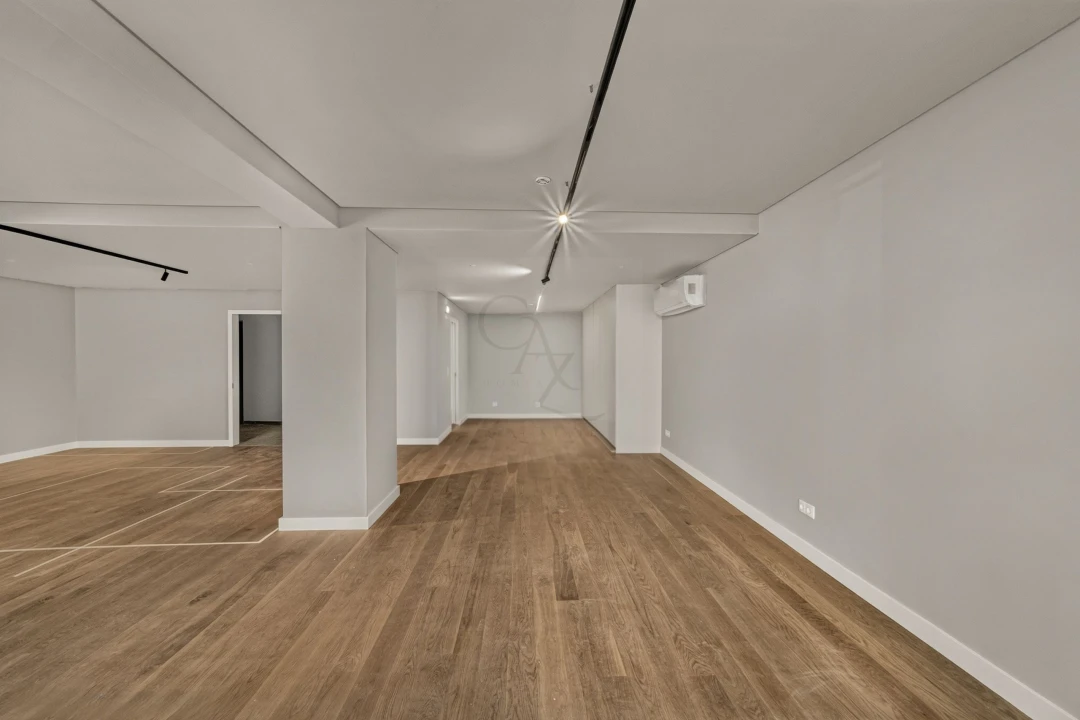 Apartamento T3 para Venda em Santo António Foto 33