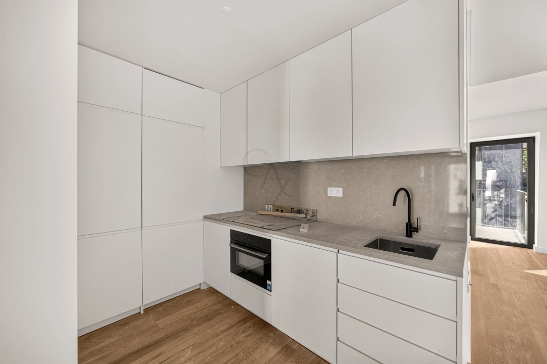 Apartamento T3 para Venda em Santo António Foto 3