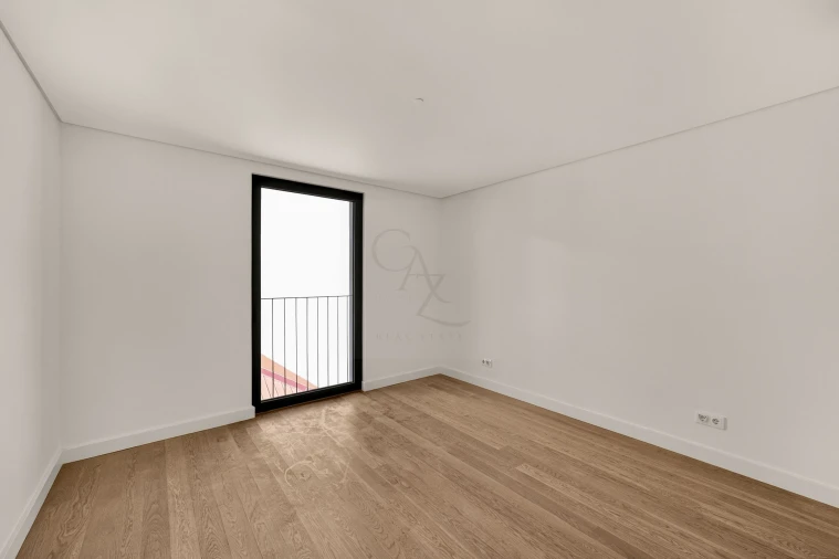 Apartamento T3 para Venda em Santo António Foto 24