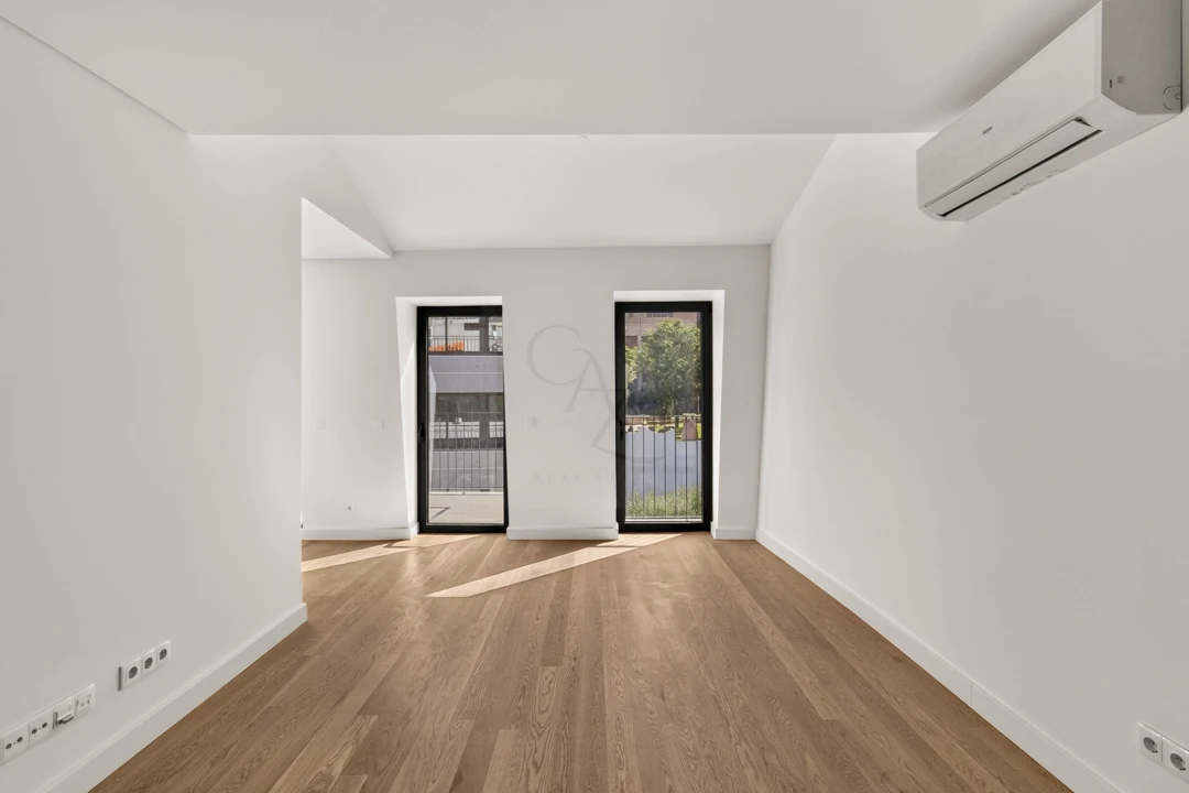 Apartamento T3 para Venda em Santo António Foto 8