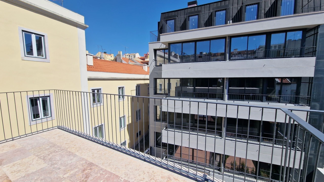 Apartamento T3 para Venda em Santo António Foto 11