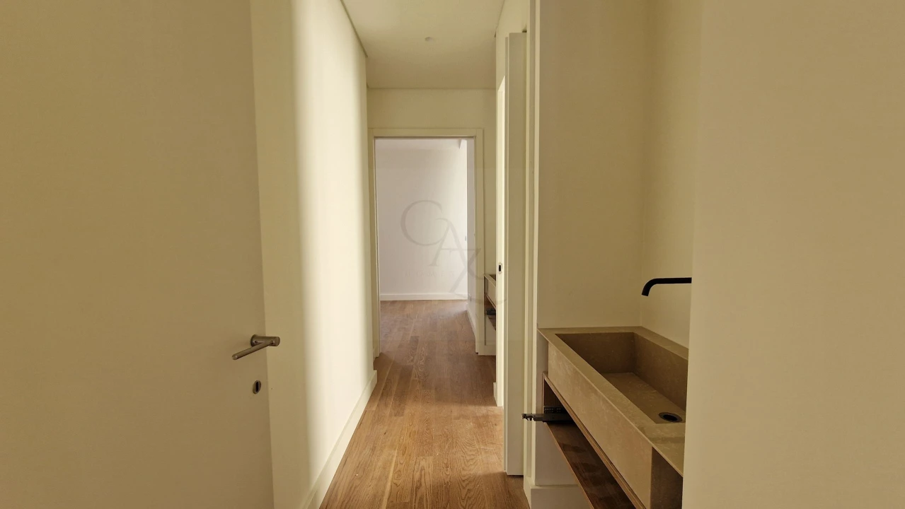 Apartamento T3 para Venda em Santo António Foto 22