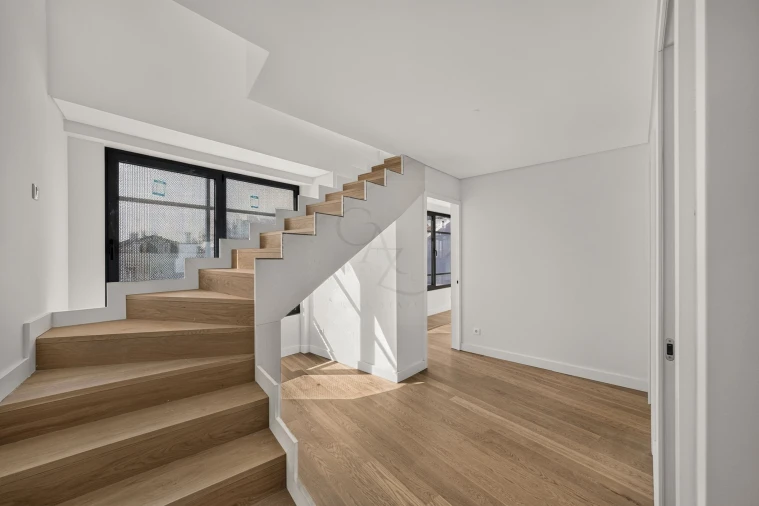 Apartamento T2 para Venda em Santo António Foto 14