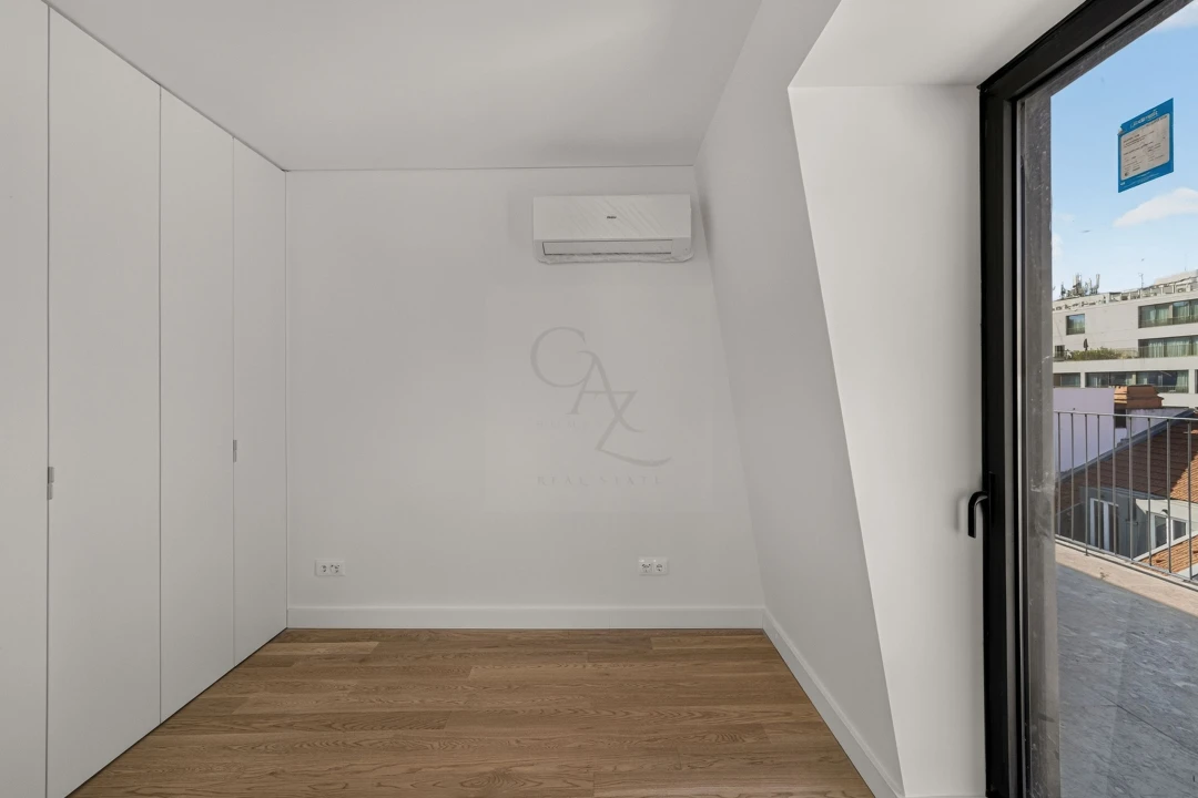 Apartamento T3 para Venda em Santo António Foto 25