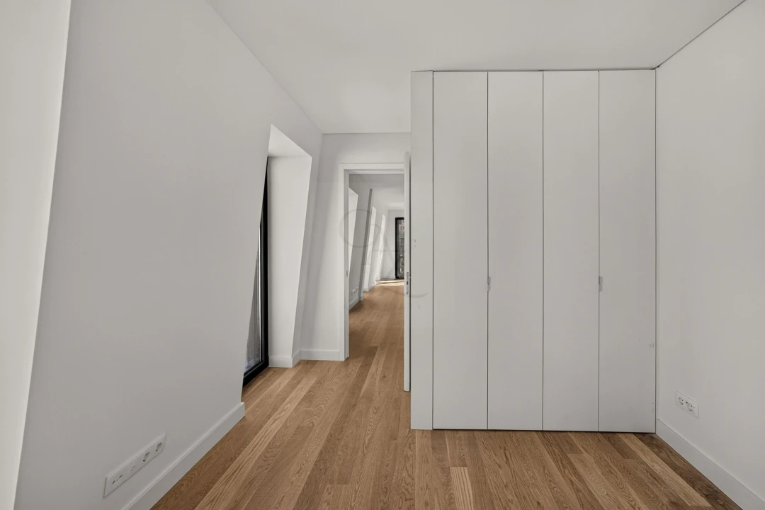 Apartamento T3 para Venda em Santo António Foto 26