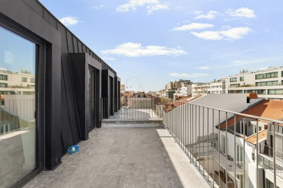 Apartamento T3 para Venda em Santo António