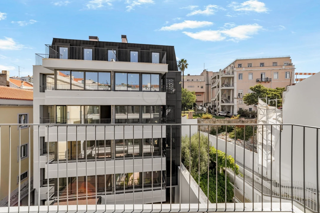 Apartamento T3 para Venda em Santo António Foto 29