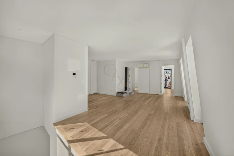 Apartamento T3 para Venda em Santo António Foto 10