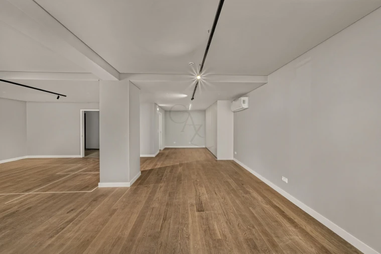 Apartamento T3 para Venda em Santo António Foto 34