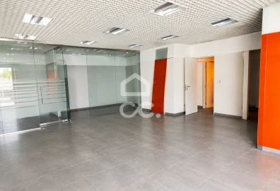 Negócio para Venda em Amiais de Baixo
