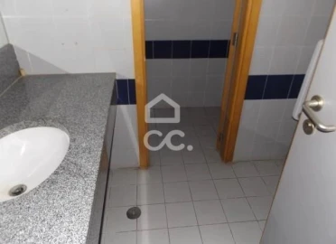 Negócio para Venda em Amiais de Baixo