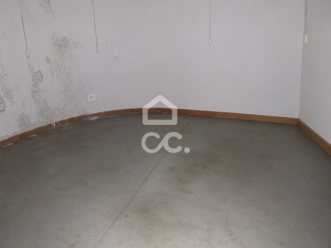 Negócio para Venda em Amiais de Baixo Foto 11