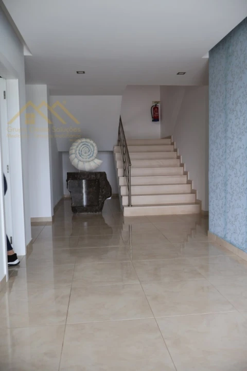 Apartamento T2 para Arrendamento em Ribamar