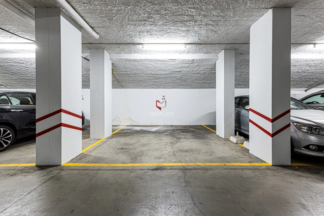 Apartamento T2 para Venda em Armação de Pera Foto 19