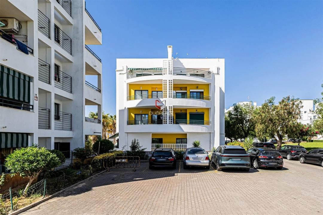 Apartamento T2 para Venda em Armação de Pera Foto 20